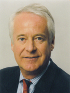 Lutz D. Schilling 